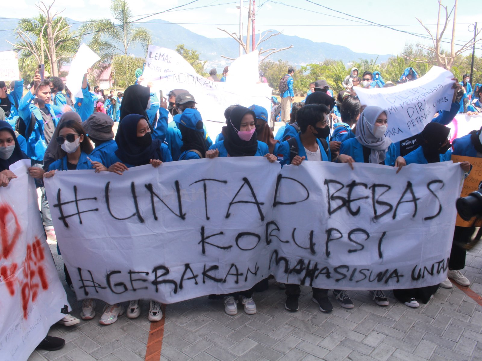 Serukan Sembilan Tuntutan, GMU Dan Rektor Untad Tidak Menemui Titik Terang